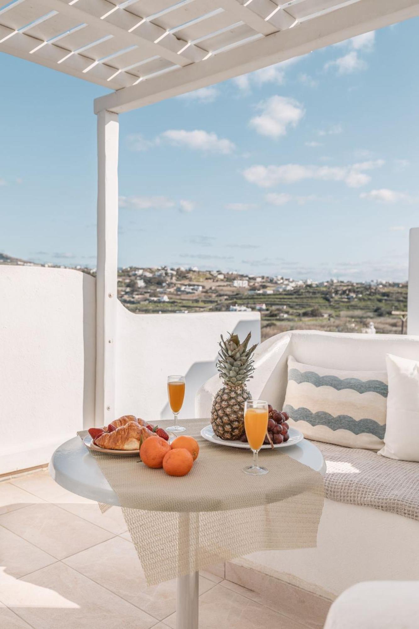 Dibellee Mykonos Studios Glastros  Exteriör bild