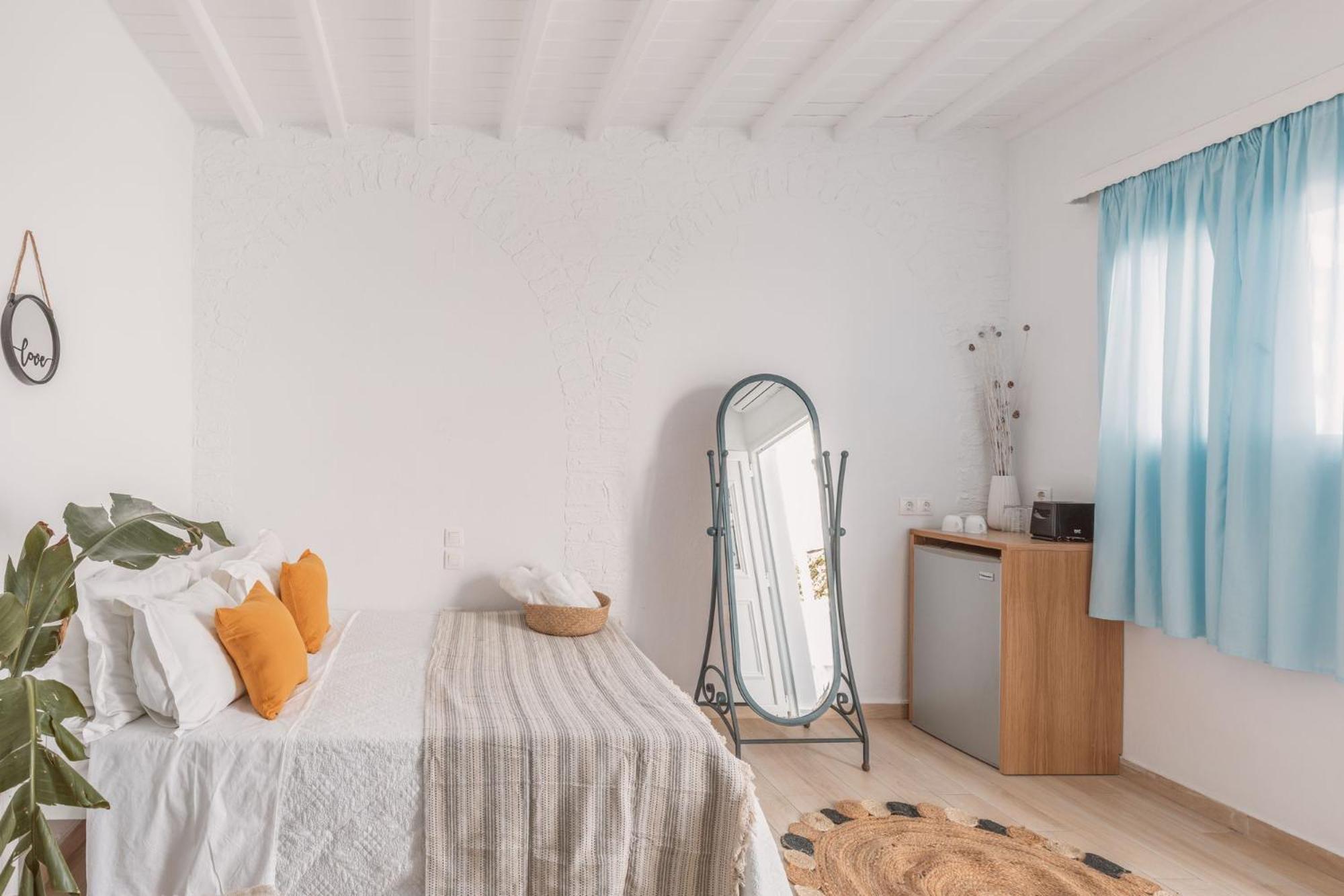Dibellee Mykonos Studios Glastros  Exteriör bild