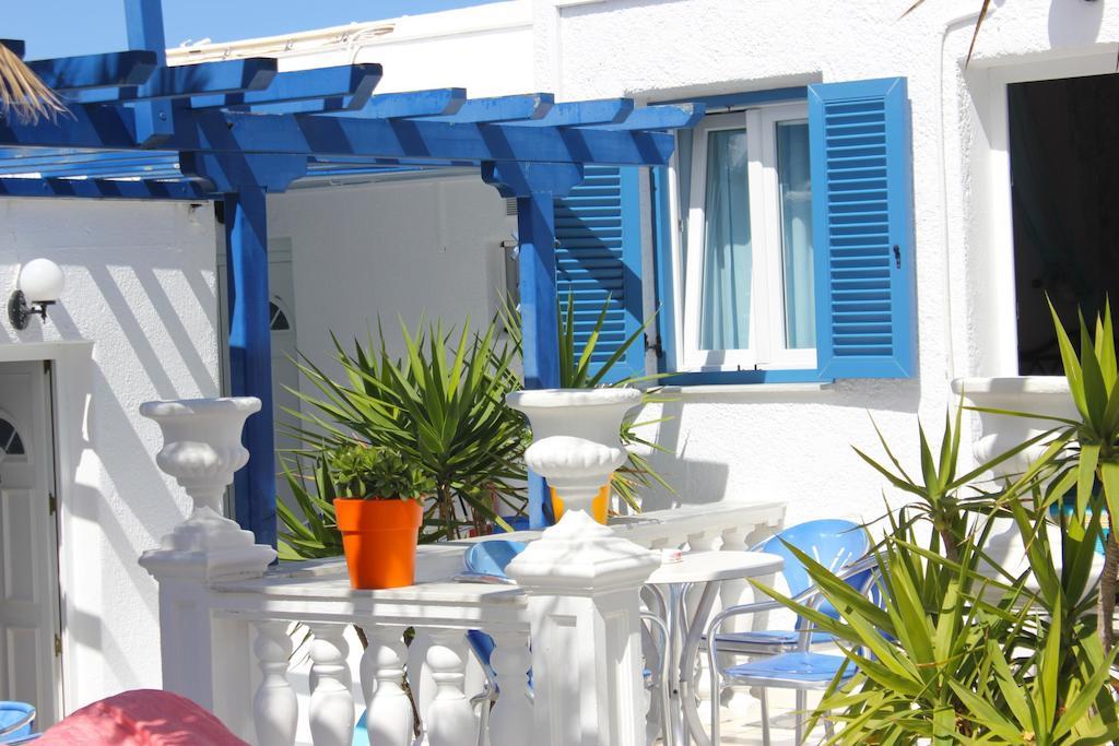 Dibellee Mykonos Studios Glastros  Exteriör bild